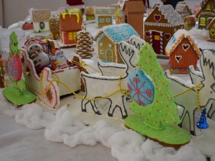 В Ужгороді триває "Закарпатський фестиваль пряників" – 23