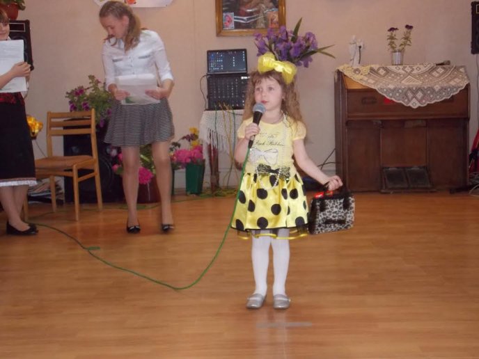 У Мукачеві привітали найдорожчих у світі людей – матерів (ФОТО) – 09