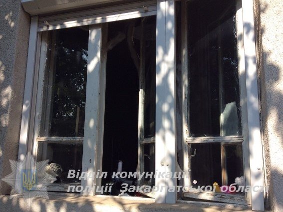 Поліція показала фото з місця вибуху газу у Мукачеві – 02