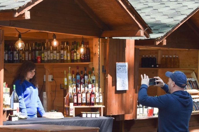 Фестиваль «Сонячний напій»: гостей розважатимуть гурти «Чаламада» та «Марина і компанія» – 02 Фестиваль «Сонячний напій»: гостей розважатимуть гурти «Чаламада» та «Марина і компанія» – 02