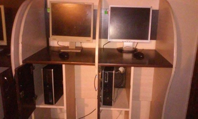 На Великоберезнянщині правоохоронці проводили обшуки у гральних залах району: вилучені автомати та гроші – 02