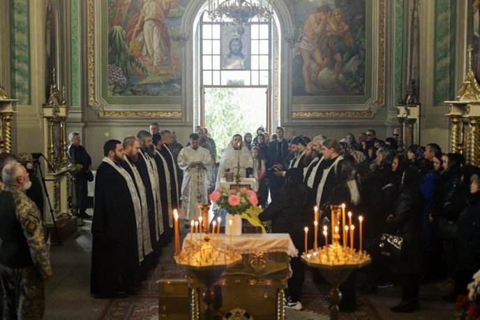 Мукачево прощалося з Героєм Володимиром Форосом – 05