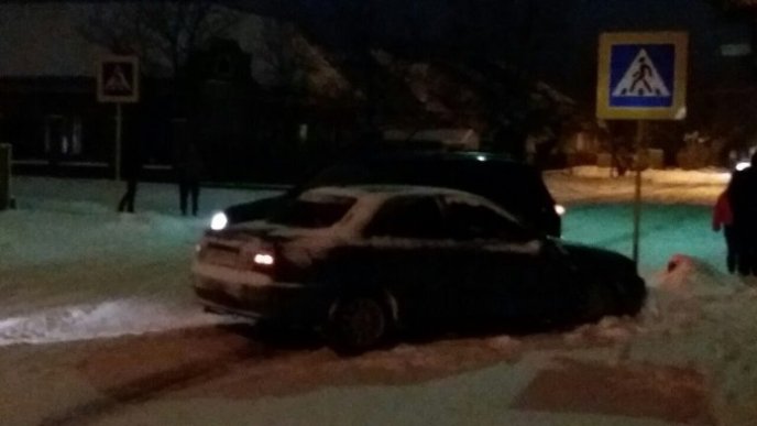 Через нечищені від снігу дороги в Ужгороді сталась ДТП – 05