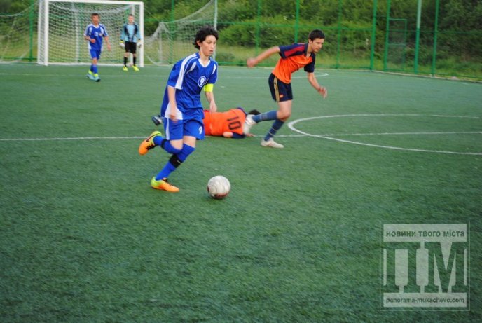 ДЮХФШ "Синай" вдруге поспіль перемогла на всеукраїнському турнірі з футболу (ФОТО) – 05