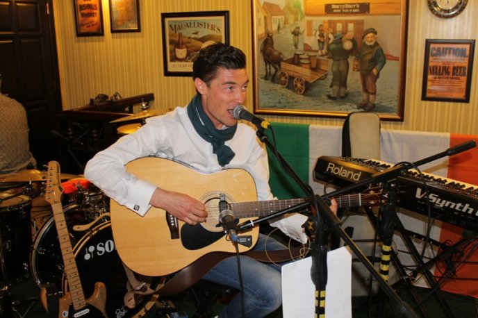 У Мукачеві відкрили перший ірландський паб "BarryBars" (ФОТОРЕПОРТАЖ) – 05