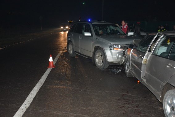У Мукачеві сталася моторошна ДТП: є загиблий і постраждалі – 03