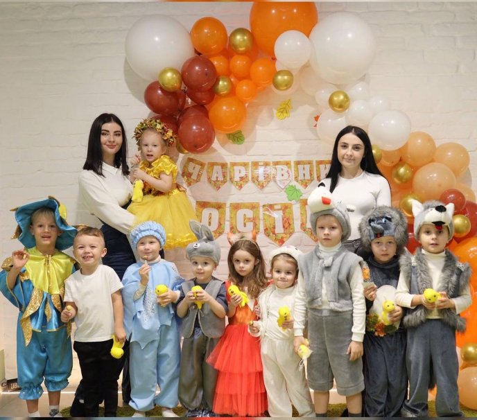 Діти в захваті, батьки — задоволені: як у Мукачеві діє студія сучасних методів навчання «Bee Yourself» – 31