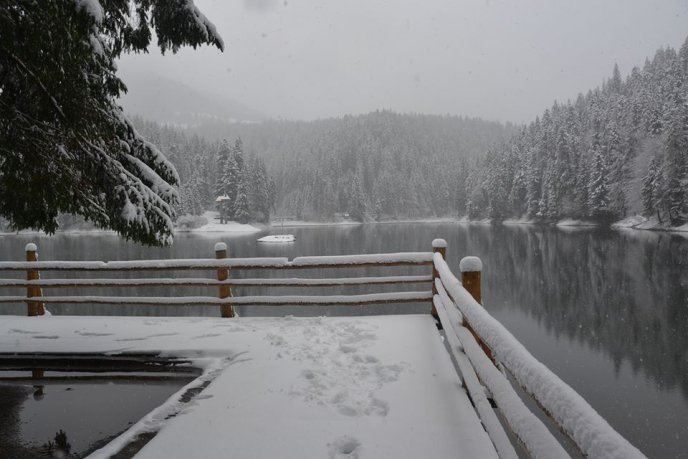 У Нацпарку "Синевир" випав сніг – 02