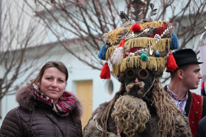 В Ужгороді триває міжнародний гастрономічний та колядницький фестиваль «Василля» – 01