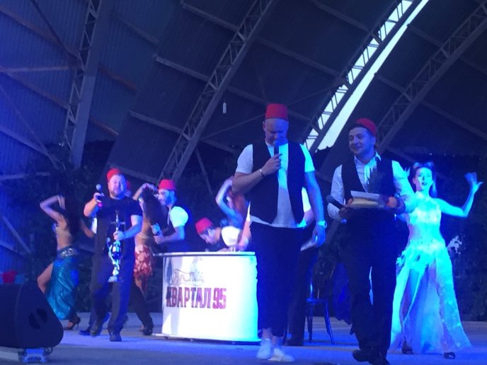 Студія "Квартал 95" порадувала закарпатців новою програмою – 07