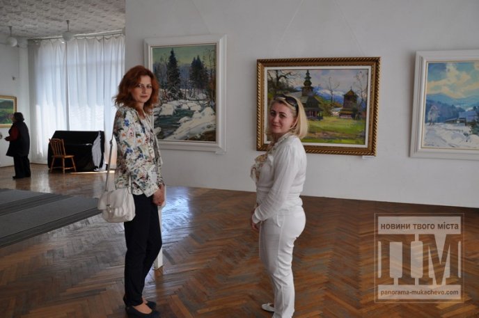 У Мукачеві відкрилась персональна виставка картин Юрія Сяркевича (ФОТОРЕПОРТАЖ) – 09