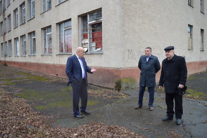 У Берегові у приміщенні російськомовної школи працюватиме угорська гімназія – 03