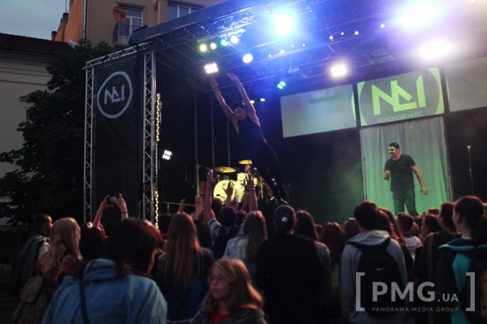 "No Longer Music" та їхній дивовижний виступ у місті над Латорицею – 16