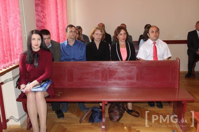 19 присяжних вершитимуть правосуддя у Мукачівському міськрайонному суді – 11