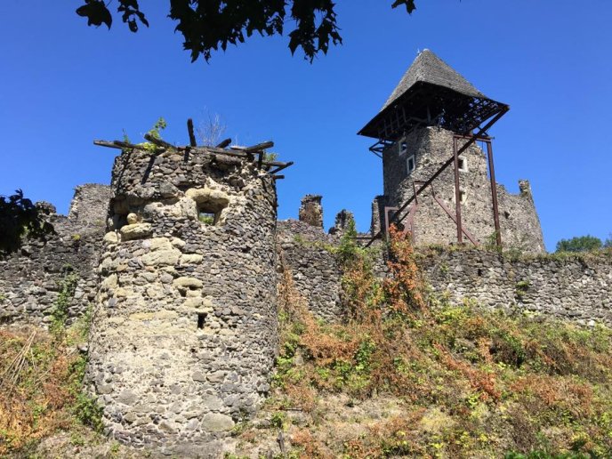 Лідера гурту "ТНМК" вразила "українська" відсутність доріг на Закарпатті – 08 Лідера гурту "ТНМК" вразила "українська" відсутність доріг на Закарпатті – 08