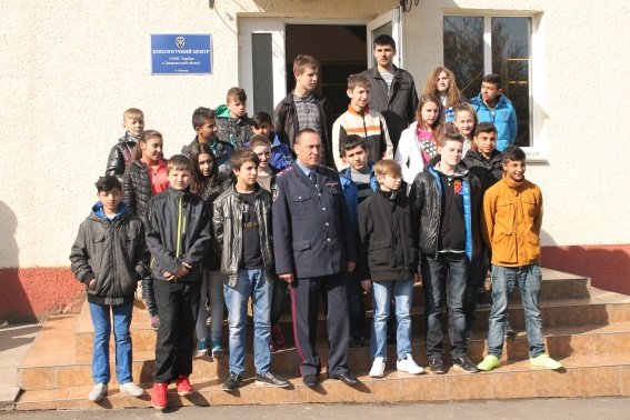 Вихованці Перечинської школи-інтернат відвідали кінологічний центр – 12