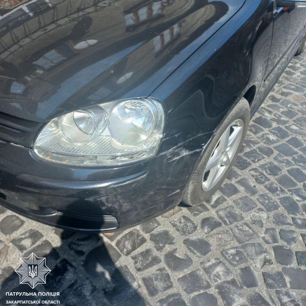 Поліція шукає очевидців аварії, яка сталась у центрі Мукачева – 02