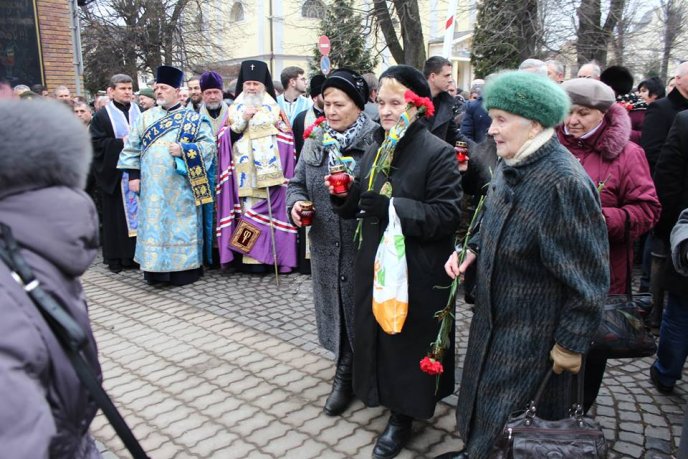 Пам’ять воїнів-інтернаціоналістів вшанували в центрі Мукачева – 10