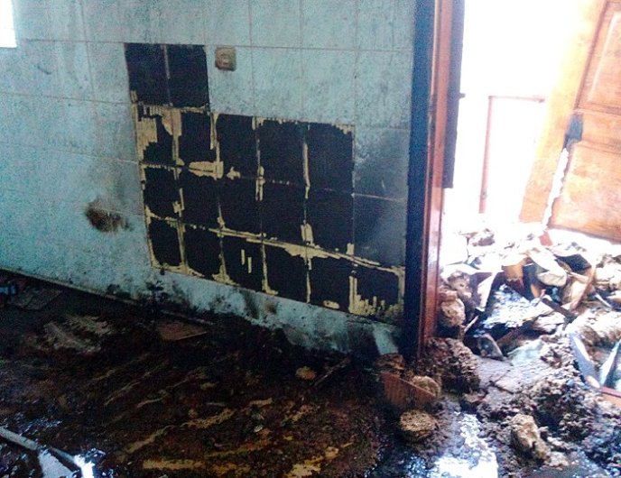 В Іршаві загорівся магазин – 02