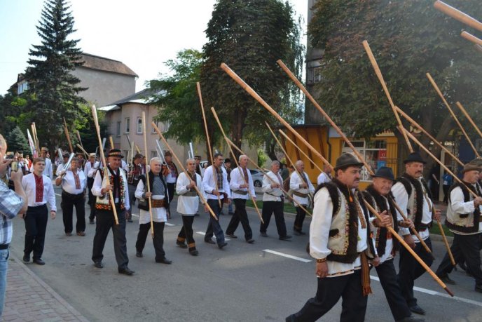 У Рахові зафіксували новий гуцульський рекорд: найбільшу кількість трембіт в одній локації – 06 У Рахові зафіксували новий гуцульський рекорд: найбільшу кількість трембіт в одній локації – 06