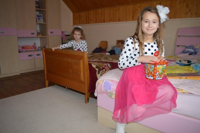 Геннадій Москаль від імені Святого Миколая вручив подарунки дітям у прийомних сім’ях – 03