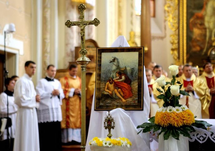 Відзначати день народження Мартина Турського у Мукачеві почали з урочистої меси в Кафедральному Соборі Святого Мартина – 04