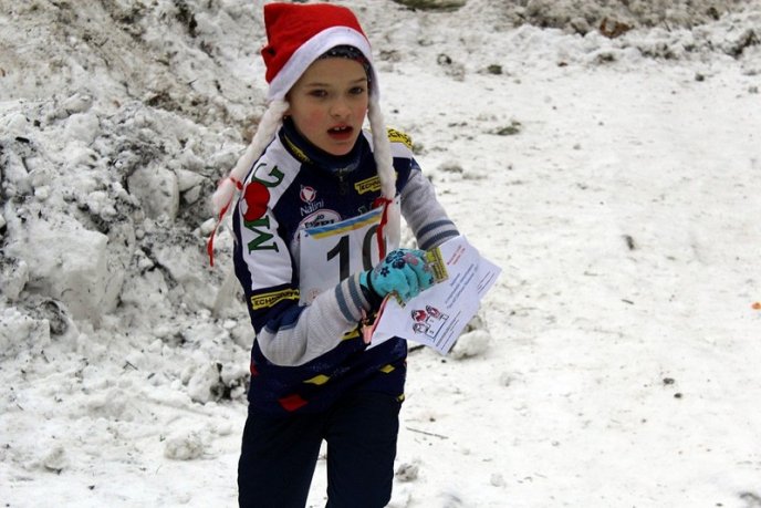 У Мукачеві пройшли змагання зі спортивного орієнтування на "Призи від Святого Миколая" (ФОТО) – 04