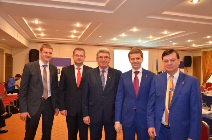 Адвокатура та її самоврядність – 09