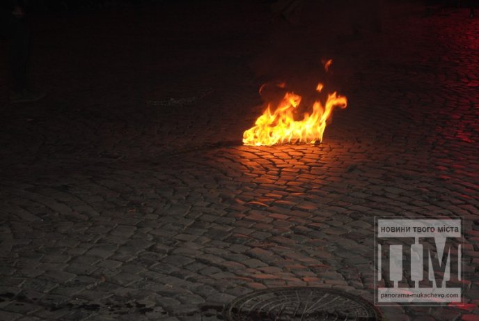 У Мукачеві відзначили День святого Мартина яскравим вогняним шоу (ФОТОРЕПОРТАЖ) – 27