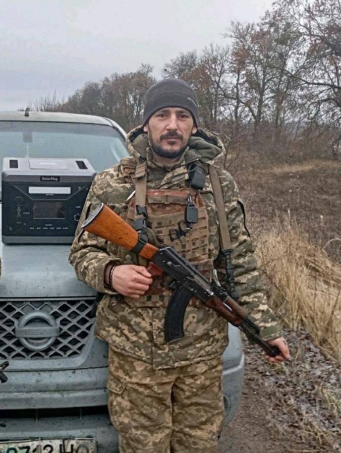 Воловецька громада отримала трагічну звістку – 01 На фронті загинув Іван Мадяр