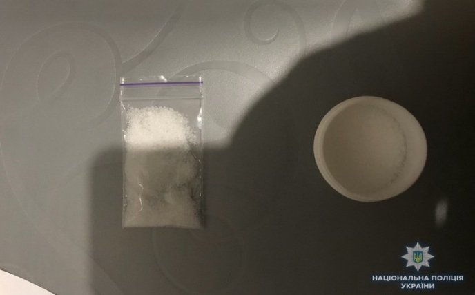 У будинку молодого мукачівця знайшли наркотики – 02