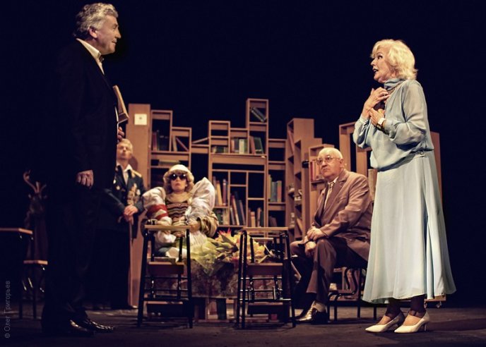 У  мукачівських театралів "Все тільки починається" (ФОТОРЕПОРТАЖ) – 05