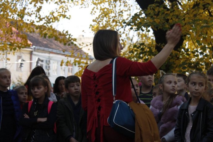 Для мукачівських школярів проводять безкоштовні екскурсії містом – 08