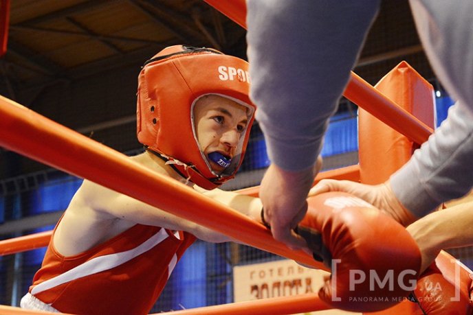 В Ужгороді урочисто відкрили юнацький чемпіонат України з боксу – 38