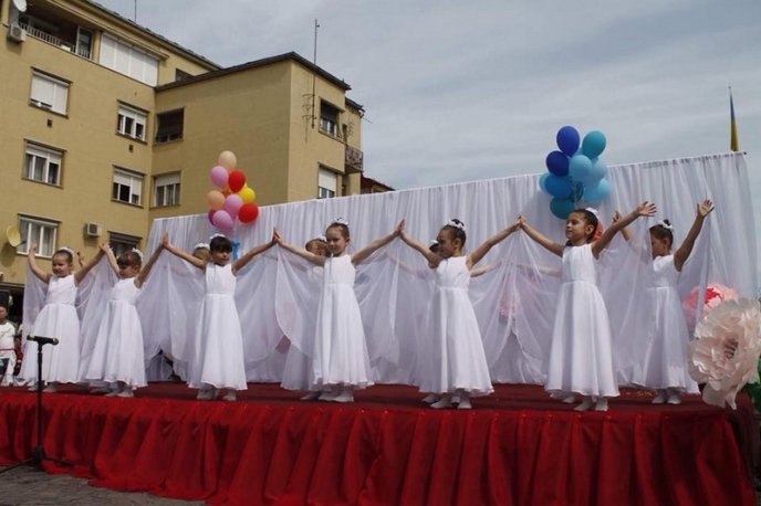 Маленькі мукачівці виступали у центрі міста – 11