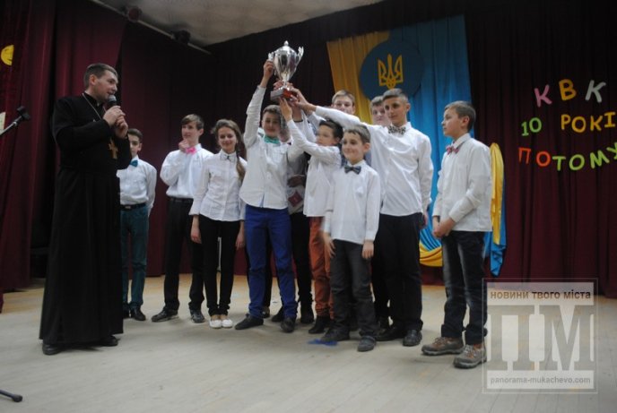 Греко-католицька молодь Закарпаття змагалась за щорічний Кубок КВК у Мукачеві (ФОТО) – 21