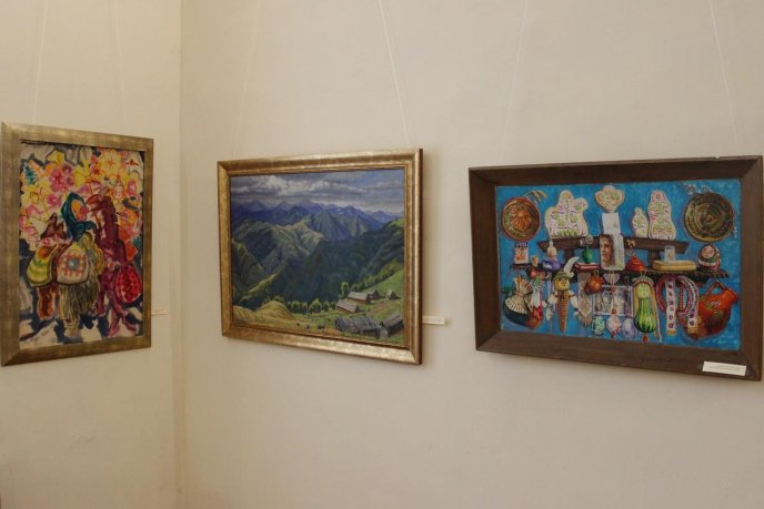 В Ужгороді відкрилась виставка картин Федіра Манайла та подружжя Бровді – 03