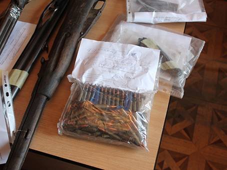 За місяць закарпатці здали 152 одиниць зброї – 03