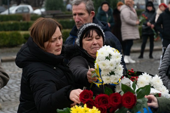 Ужгород попрощався із полеглим захисником – 04