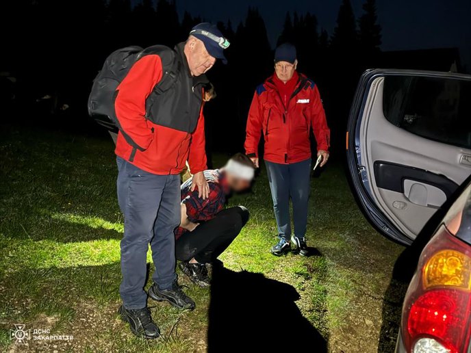 Мама з сином зникли у лісі: в області рятували заблукалих і травмованих – 01
