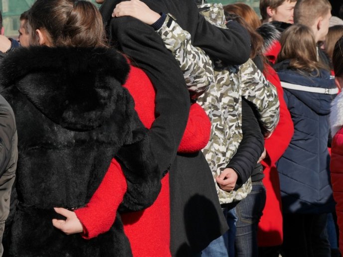 В Ужгороді зафіксували новий рекорд із наймасовіших обіймів в Україні – 06