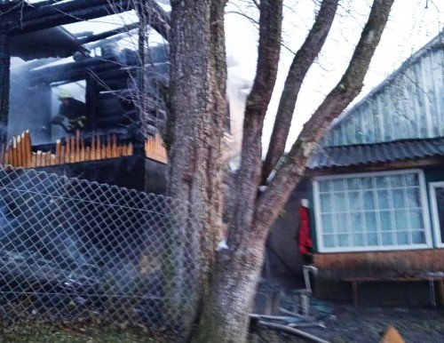 На Міжгірщині вирувала пожежа – 03