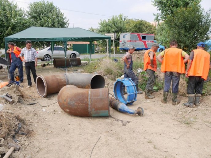 В Ужгороді роботи із заміни водогону проводитимуться і вночі – 13