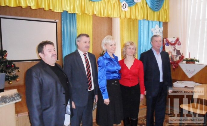 Оксана Балога разом з головою Мукачівської райради навідалась в Домбоківську спецшколу (ФОТО) – 08 Оксана Балога разом з головою Мукачівської райради навідалась в Домбоківську спецшколу (ФОТО) – 08