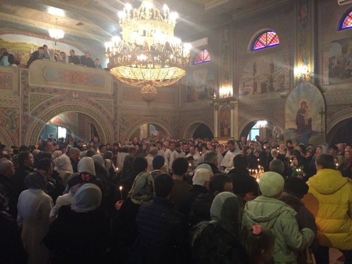 Владика Феодор відслужив святкову Літургію у Мукачеві (ФОТО) – 02