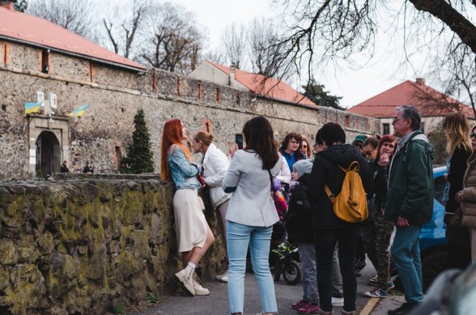 В обласному центрі Закарпаття проводять цікаві екскурсії для внутрішньо переміщених осіб – 16 В обласному центрі Закарпаття проводять цікаві екскурсії для внутрішньо переміщених осіб – 16