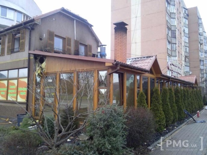 У Мукачеві горів ресторан "Грінвіч" – 03