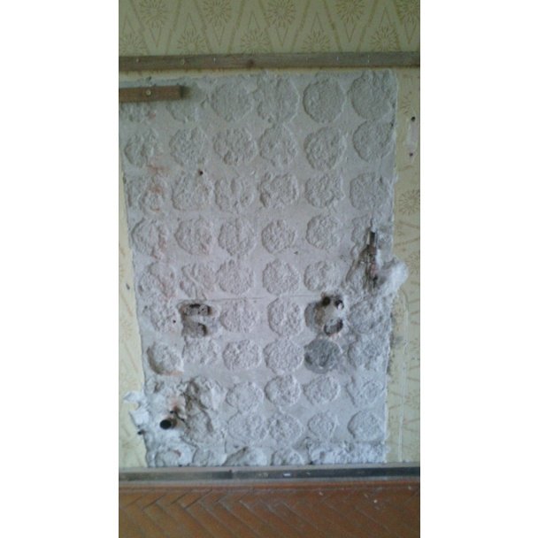 Холодна палата, стіни вкриті грибком, жахливий сморід, – жінка поскаржилась на умови в одній із лікарень області (ФОТО) – 09