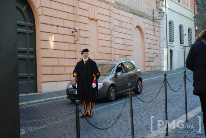 Пригоди українців в Італії – 95