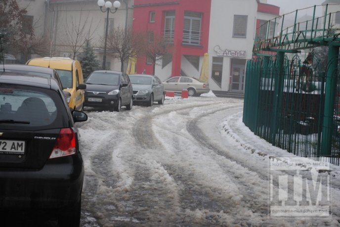Мукачево потопає в калюжах від талого снігу (ФОТОРЕПОРТАЖ) – 08